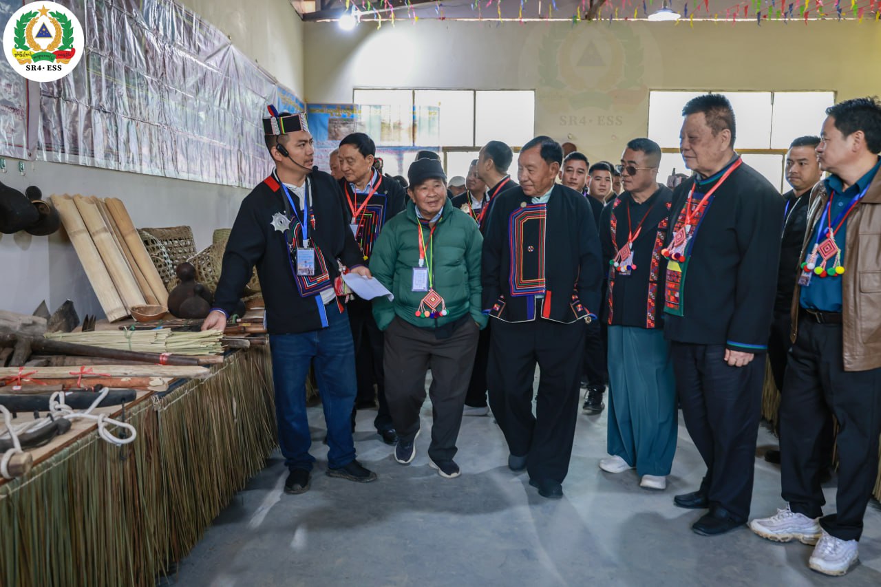 (၂၀) ကြိမ်မြောက် အာခါတိုင်းရင်းသား မိရိုးဖလာ ''ခါးထောင်းဖ'' ပွဲတော်ကို နမ့်ပန်းခရိုင်၌ စည်ကားသိုက် မြိုက်စွာ ကျင်းပပြုလုပ်